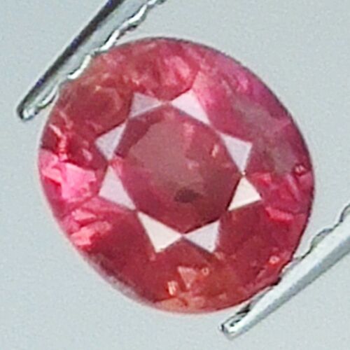 0.95ct Zafiro Rosa talla oval 5.8x5.2mm