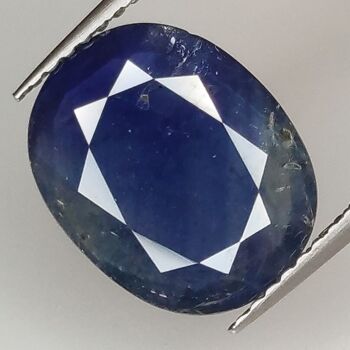 Saphir Bleu 3.78ct taille ovale 12.1x9.6mm 1
