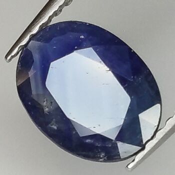 Saphir Bleu 1.46ct taille ovale 9.0x6.9mm 4