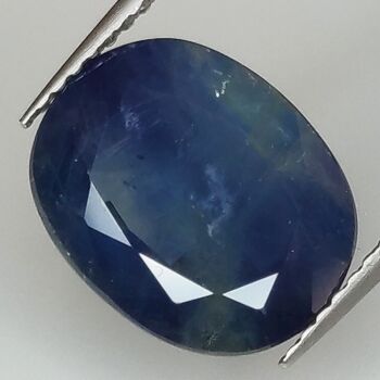 Saphir Bleu 5.46ct taille ovale 12.2x9.8mm 2