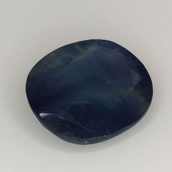 Saphir Bleu 5.46ct taille ovale 12.2x9.8mm 5