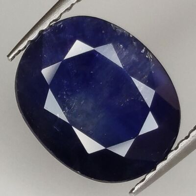 Saphir Bleu 3.58ct taille ovale 9.8x8.0mm