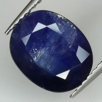 Saphir Bleu 3.58ct taille ovale 9.8x8.0mm 3