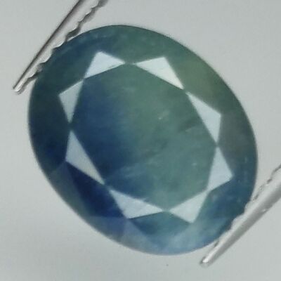 Zaffiro blu da 4,10 carati taglio ovale 10,2x8,3 mm