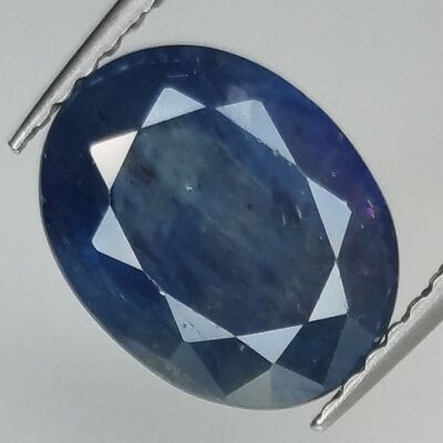 3.80ct Blue Sapphire oval cut 9.9x7.8mm