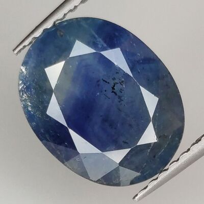 Saphir Bleu Effet Soie 4.09ct taille ovale 10.8x8.7mm