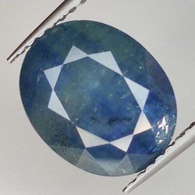 Saphir Bleu Effet Soie 4.64ct taille ovale 10.9x8.7mm
