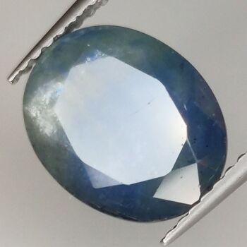Saphir Bleu 3.93ct taille ovale 11.0x8.7mm 3
