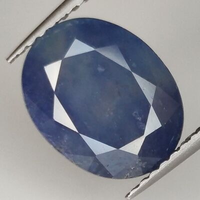 Zaffiro blu da 4,91 ct taglio ovale 11,3x9,1 mm