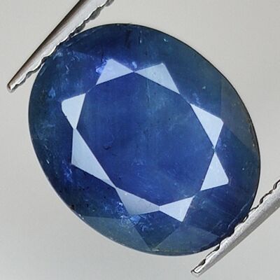 Saphir Bleu 4.20ct taille ovale 10.7x8.6mm