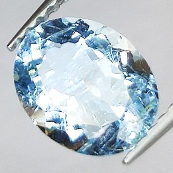 1.73ct Aigue-Marine Ovale Coupe 8.9x7x4.8mm 3