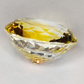 24.79ct Citrine coupe ronde 20x20mm 6