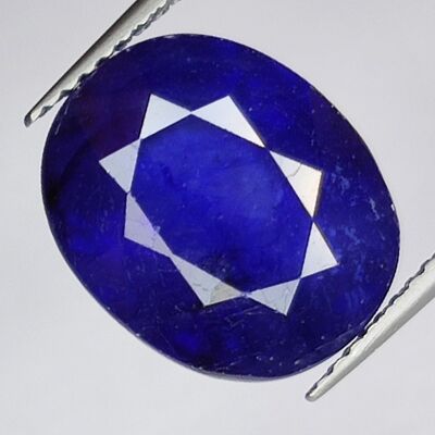 Saphir Bleu 9.99ct taille ovale 12.7x10.4mm