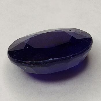 Saphir Bleu 9.44ct taille ovale 13.7x12.2mm 6
