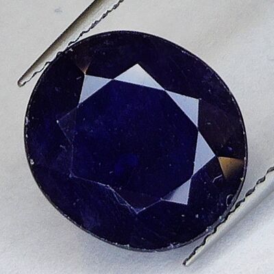 Zaffiro blu da 8,91 ct taglio ovale 12,6x11,4 mm