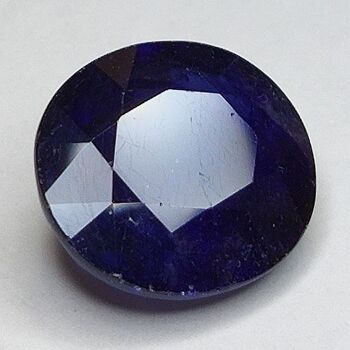 Saphir Bleu 12.72ct taille ovale 14.9x13.5mm 4