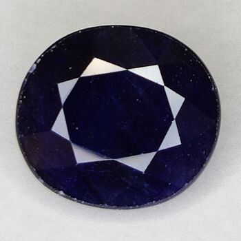 Saphir Bleu 9.79ct taille ovale 13.4x11.9mm 4