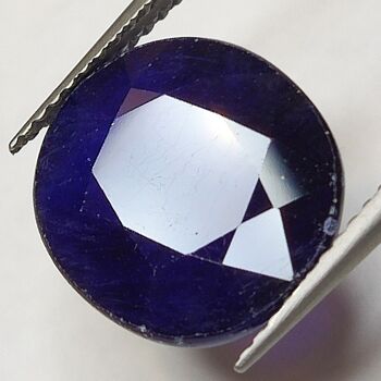 Saphir Bleu 9.79ct taille ovale 13.4x11.9mm 2