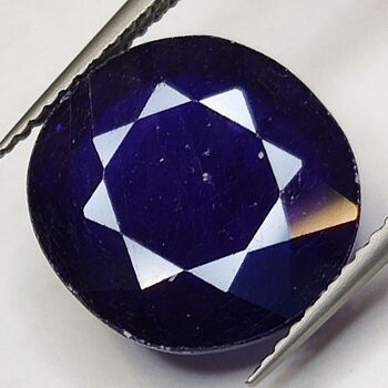 Saphir Bleu 8.63ct taille ovale 13.5x12.4mm 1