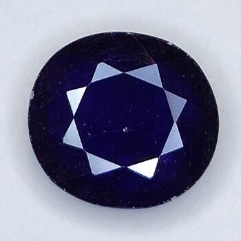 Saphir Bleu 8.63ct taille ovale 13.5x12.4mm 4