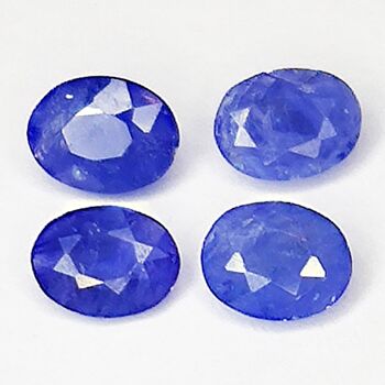 Saphir Bleu 1.20ct taille ovale 4.7x3.6mm 4pz 1