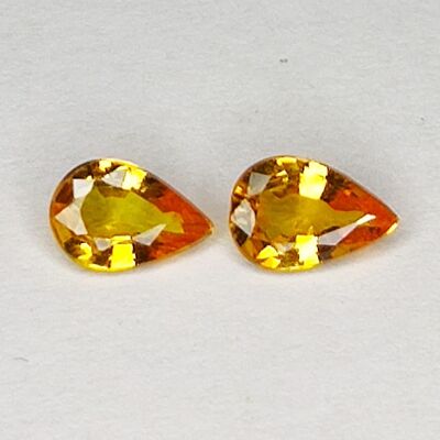 0.90ct Pareja Zafiro de Songea naranja talla pera 6.0x4.0mm