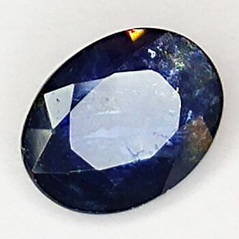 Saphir Bleu 1.45ct taille ovale 7.9x6.0mm 5