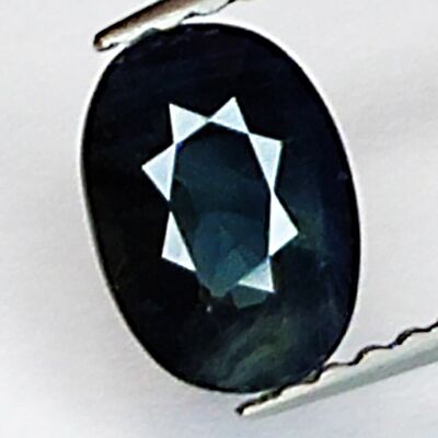 1,08 ct Blauer Saphir im Ovalschliff, 7,1 x 5,1 mm