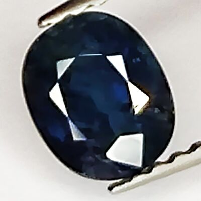 0,91 ct Blauer Saphir im Ovalschliff, 6,0 x 5,0 mm