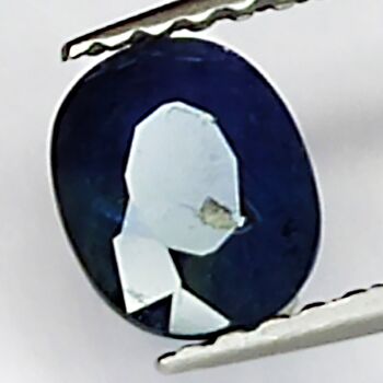 Saphir Bleu 0.83ct taille ovale 6.0x5.0mm 2