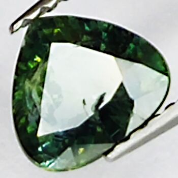 Saphir vert taille poire 1,08 ct 6,6 x 6,1 mm 2