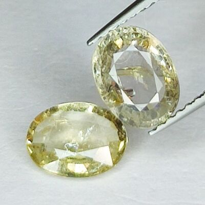 2.86ct Couple Yellow Sapphire oval cut 7.8x5.9mm