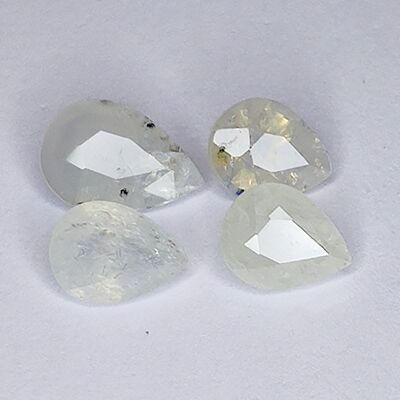 3.28ct Zaffiro giallo taglio a pera 7.9x5.4mm 4pz