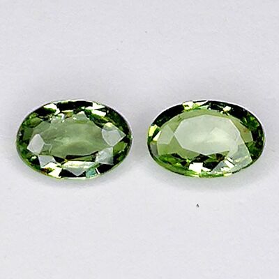 1.04ct Couple Green Songea Sapphire Oval Cut 5.9x4.0mm