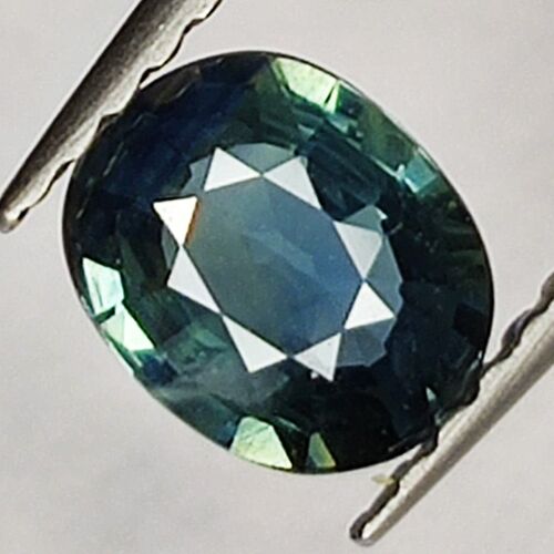 0.63ct Zafiro Azul talla oval 6x4mm