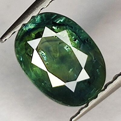 1,10 ct Blauer Saphir im Ovalschliff, 7 x 5 mm