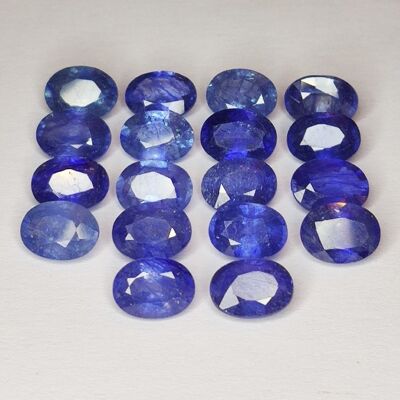 21,28 Karat Blauer Saphir im Ovalschliff, 7,0 x 5,1 mm, 18 Stk