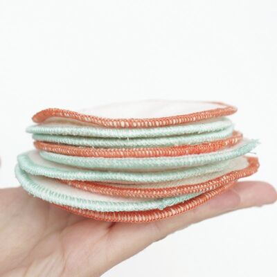 Make-up remover disc in double-sided organic cotton, washable and reusable