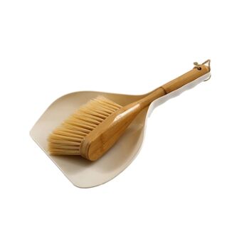 Pelle à poussière crème et brosse en bois de bambou 1