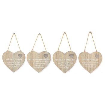 Lot de 4 plaques en forme de cœur gravées en bois à suspendre en blanc 1