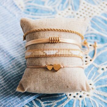Bracelet en satin avec anneaux – couleur sable / or 2