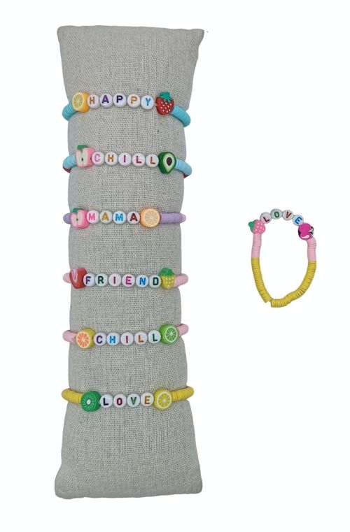 Bracelets TAILLE ENFANT avec perles lettres et fruits - Lot de 35