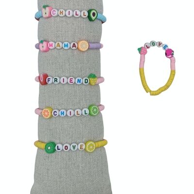 Bracelets TAILLE ENFANT avec perles lettres et fruits - Lot de 35