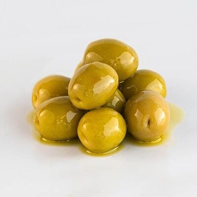 Manzanilla olives with bone, anchovy flavor, El Mesto