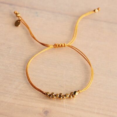 Satin bracelet with gold colored cubes – orange/gold