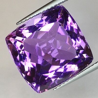 Cushion cut amethyst 12.67 ct