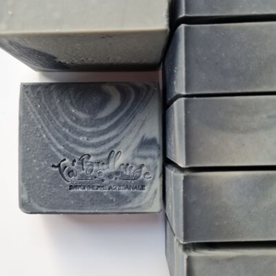 Soap Farouche - Vegetable Charcoal and Lemongrass