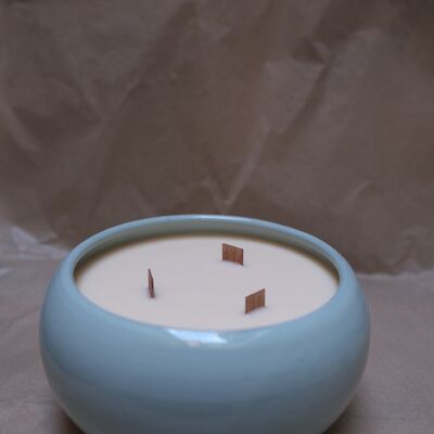 Handmade soy wax candle - BOLA honeysuckle