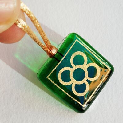 Green Barcelona panot 1 patterned glass pendant