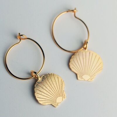 Barbara Coquillage hoop earrings